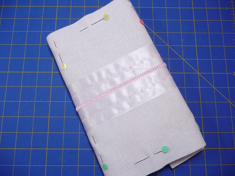 A picture containing rectangle